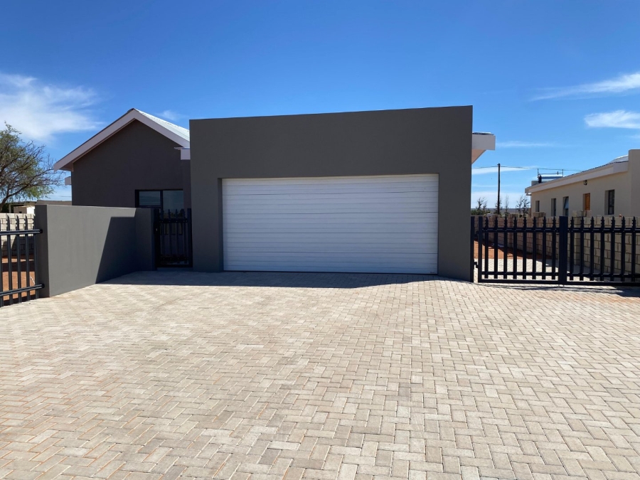 3 Bedroom Property for Sale in Vredendal Western Cape